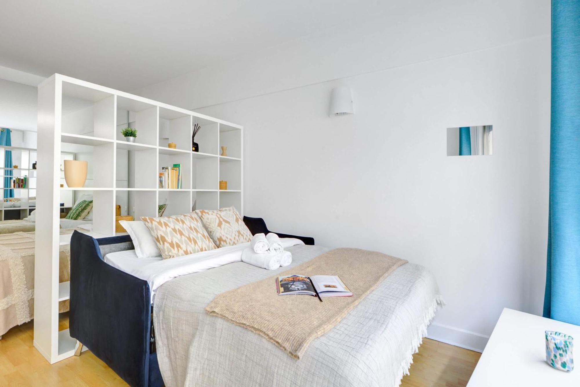St Germain & Le Bon Marche With Balcony - Cityapartmentstay Paris Exteriör bild